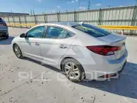 2019 Hyundai Elantra photo