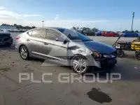2019 Hyundai Elantra фото