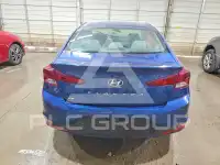 2019 Hyundai Elantra photo