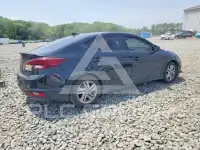 2019 Hyundai Elantra photo