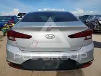 2019 Hyundai Elantra фото