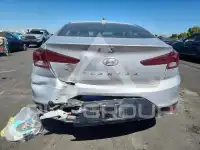 2019 Hyundai Elantra фото