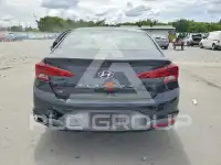 2019 Hyundai Elantra photo