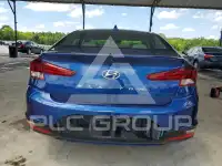 2019 Hyundai Elantra photo