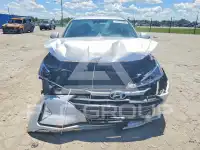 2019 Hyundai Elantra photo