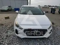 2019 Hyundai Elantra фото