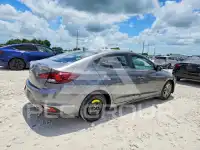 2019 Hyundai Elantra фото