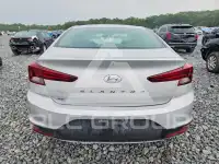 2019 Hyundai Elantra photo