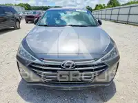 2019 Hyundai Elantra photo