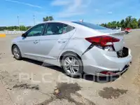 2019 Hyundai Elantra фото