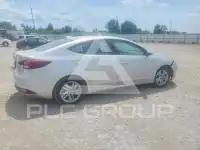 2019 Hyundai Elantra photo