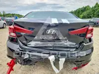 2019 Hyundai Elantra фото