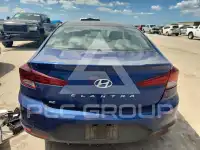 2019 Hyundai Elantra photo