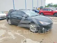 2019 Hyundai Elantra фото