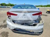 2019 Hyundai Elantra фото