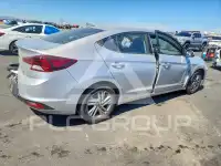 2019 Hyundai Elantra фото