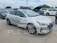 2019 Hyundai Elantra фото
