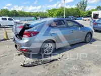 2019 Hyundai Elantra фото