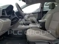 2019 Hyundai Elantra photo