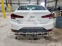 2019 Hyundai Elantra photo