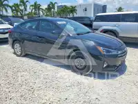 2019 Hyundai Elantra фото