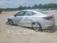 2019 Hyundai Elantra photo