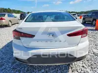 2019 Hyundai Elantra фото