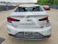 2019 Hyundai Elantra фото