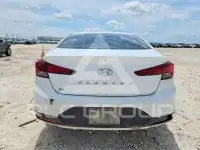 2019 Hyundai Elantra фото