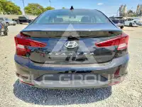 2019 Hyundai Elantra фото