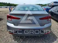 2019 Hyundai Elantra photo