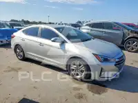 2019 Hyundai Elantra фото