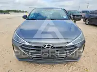 2019 Hyundai Elantra фото