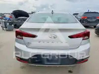 2019 Hyundai Elantra фото