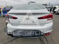 2019 Hyundai Elantra фото