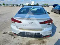2019 Hyundai Elantra фото