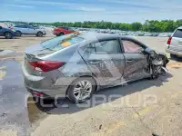2019 Hyundai Elantra фото