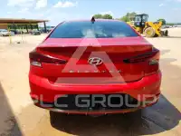 2019 Hyundai Elantra фото