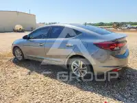 2019 Hyundai Elantra фото