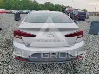 2019 Hyundai Elantra фото