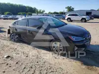 2019 Hyundai Elantra фото