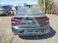 2019 Hyundai Elantra photo