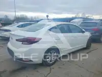 2019 Hyundai Elantra фото