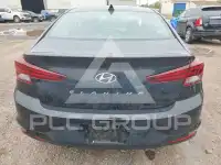2019 Hyundai Elantra фото
