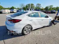 2019 Hyundai Elantra фото