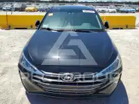 2019 Hyundai Elantra photo