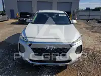 2019 Hyundai Santa Fe photo