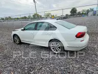 2019 Volkswagen Passat фото