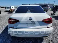 2019 Volkswagen Passat фото