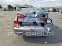 2019 Volkswagen Passat photo